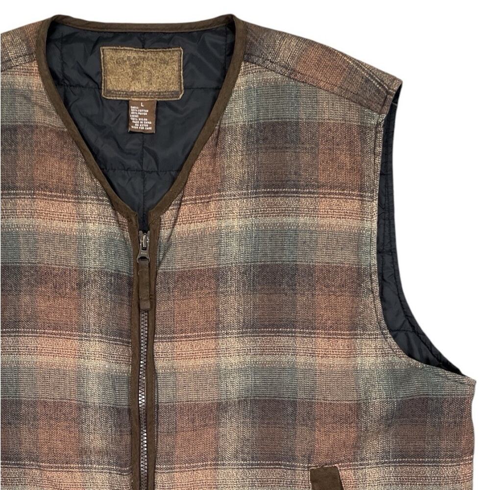 Clear Water Men’s Plaid Quilted Outdoor Vest Brown Green Size L - Picture 2 of 11